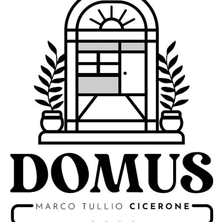 Domus Residence - Cicerone - Бари Экстерьер фото